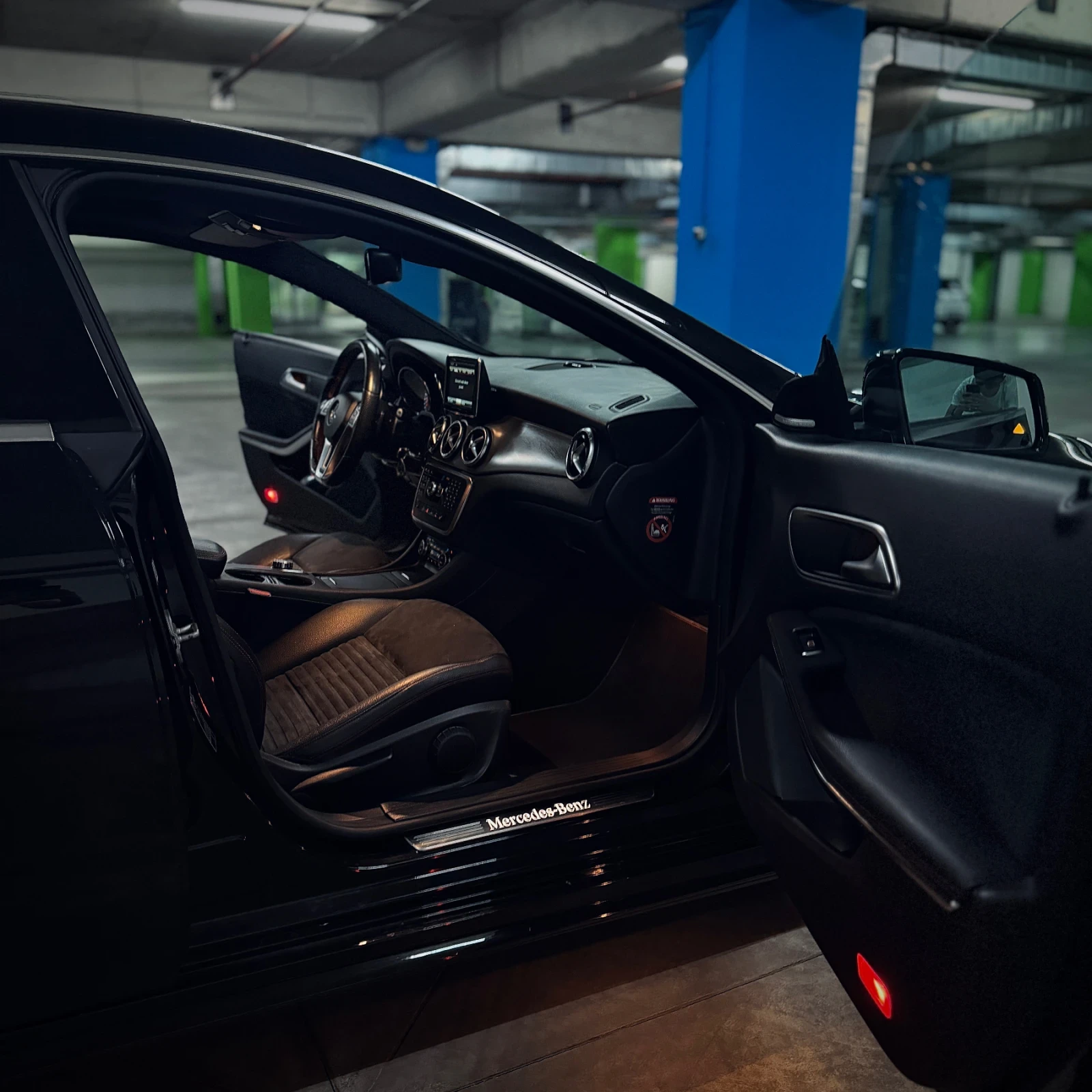Mercedes-Benz CLA 250 AMG 4 Matic , снимка 11 - Автомобили и джипове - 56181802
