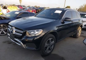  Mercedes-Benz GLC 30...