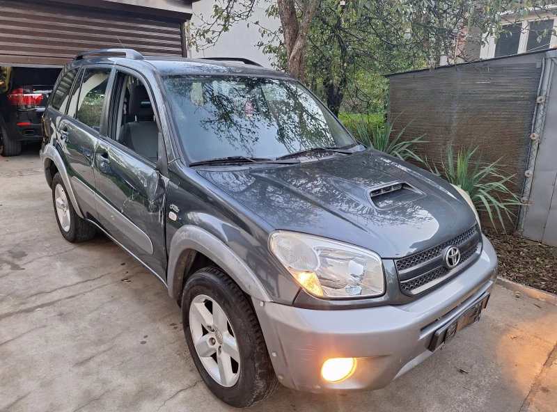 Toyota Rav4 2.0 D4D Face, снимка 1 - Автомобили и джипове - 47683854