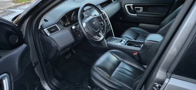 Land Rover Discovery Sport 2.2D  6+ 1места, снимка 10 - Автомобили и джипове - 52484013