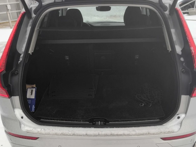 Volvo XC60 * Momentum * CARFAX * ЦЕНА ДО БГ, снимка 12 - Автомобили и джипове - 52922113