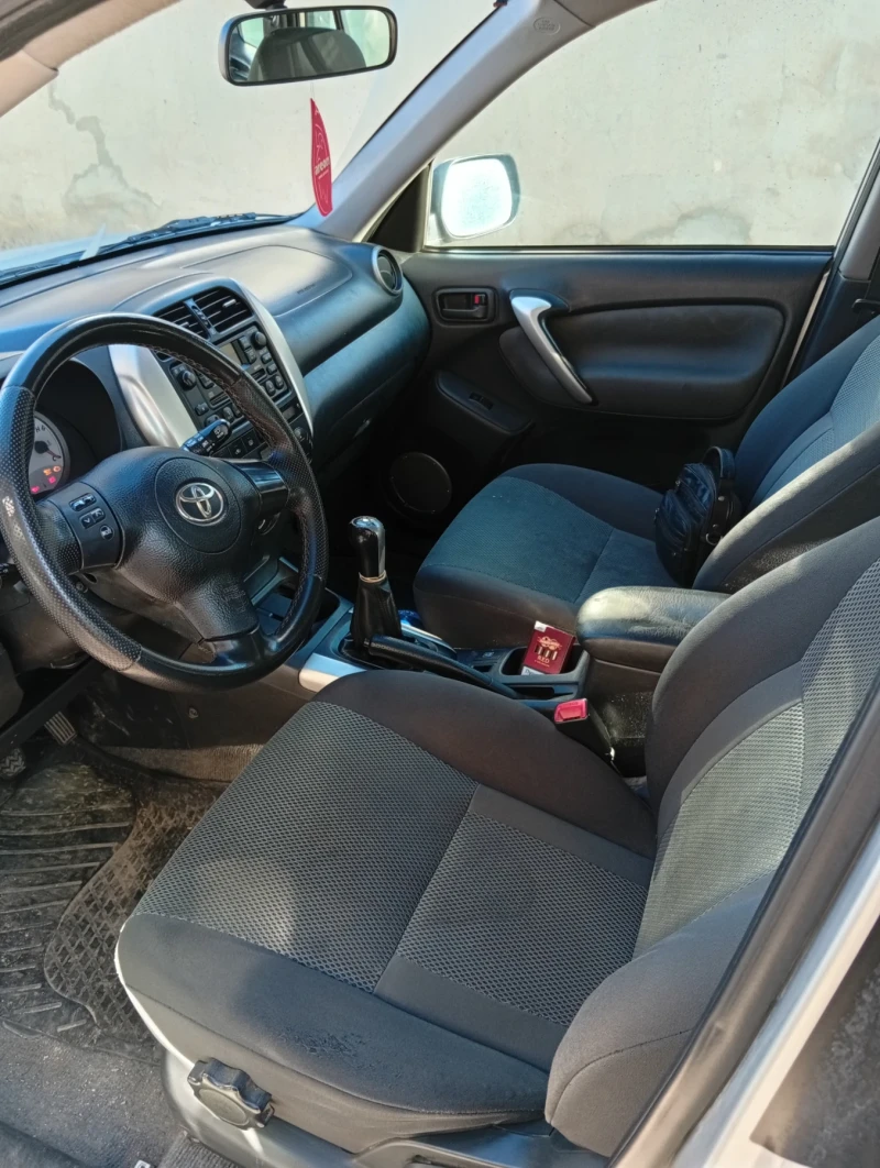 Toyota Rav4, снимка 5 - Автомобили и джипове - 52929050