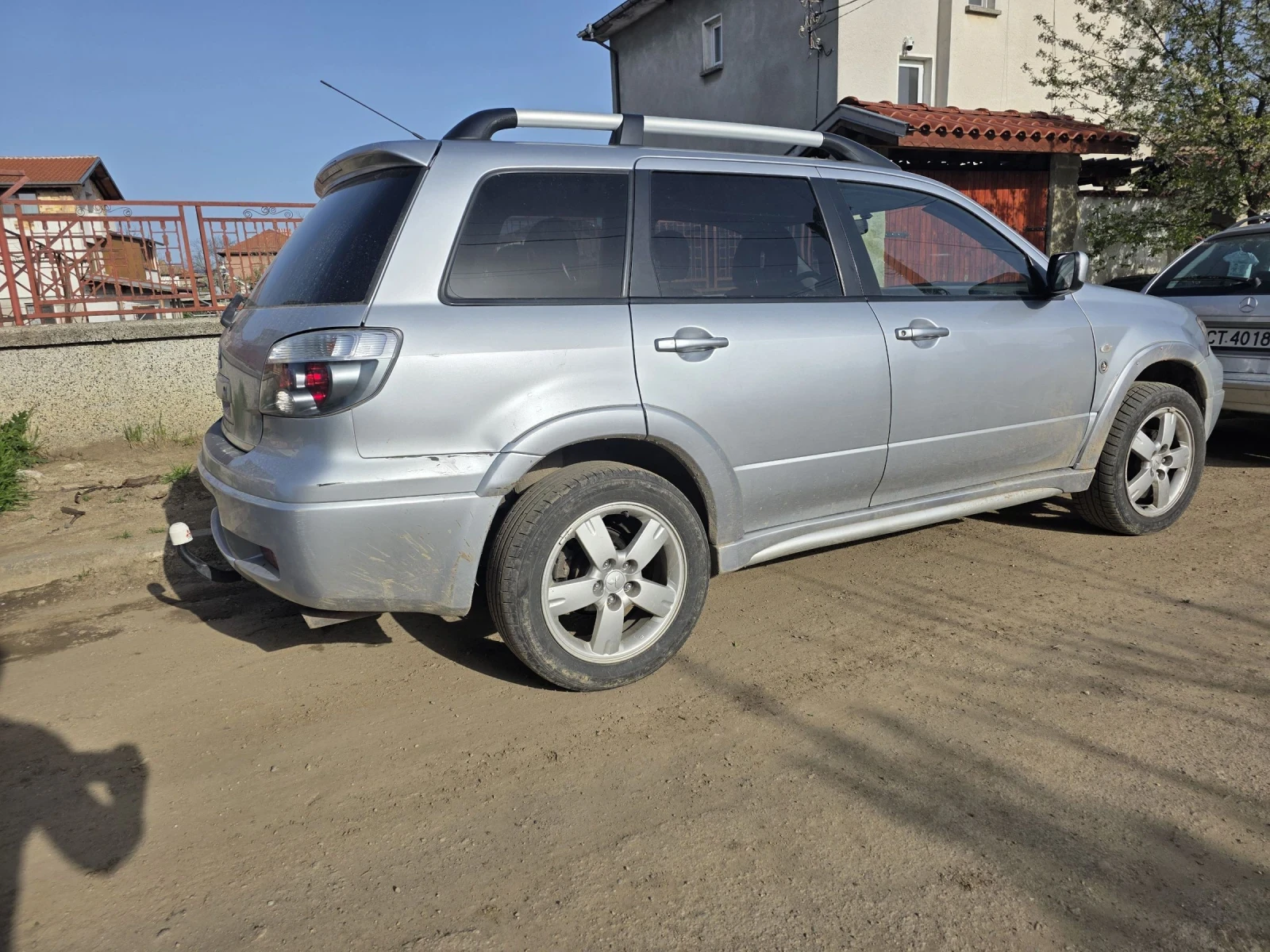 Mitsubishi Outlander Dakar 2.4 Автомат газ-течна фаза - изображение 4