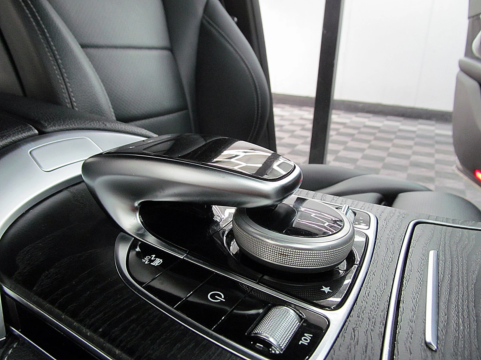 Mercedes-Benz GLC 220 KUPE/AMG/KeylessGo/4-Matic/KAMERA/  | Mobile.bg   11