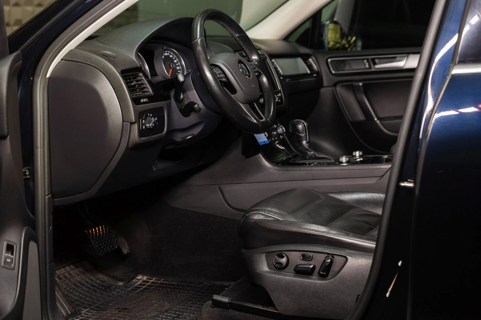 VW Touareg 3.0 TDI V6 *  *  | Mobile.bg   7