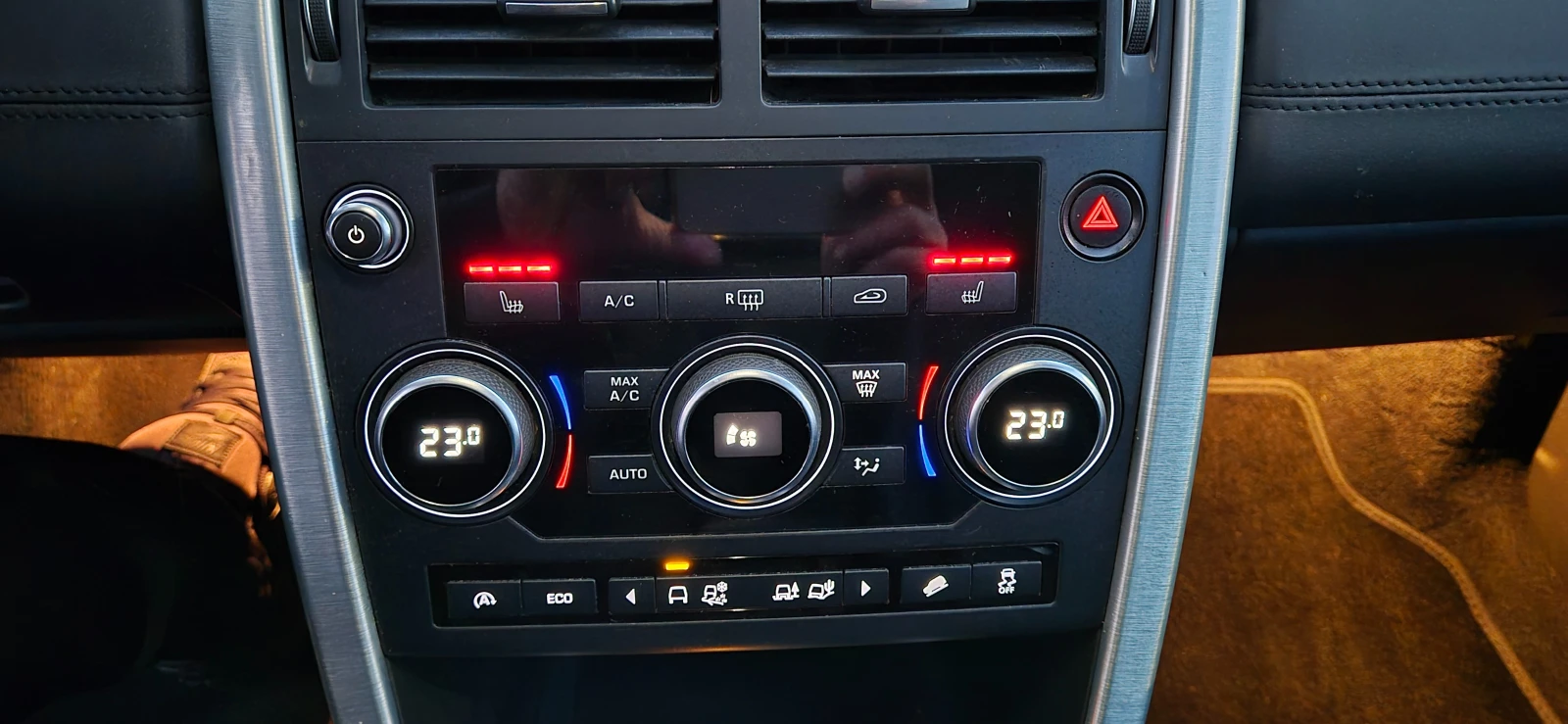 Land Rover Discovery Sport 2.2D  6+ 1 | Mobile.bg   17