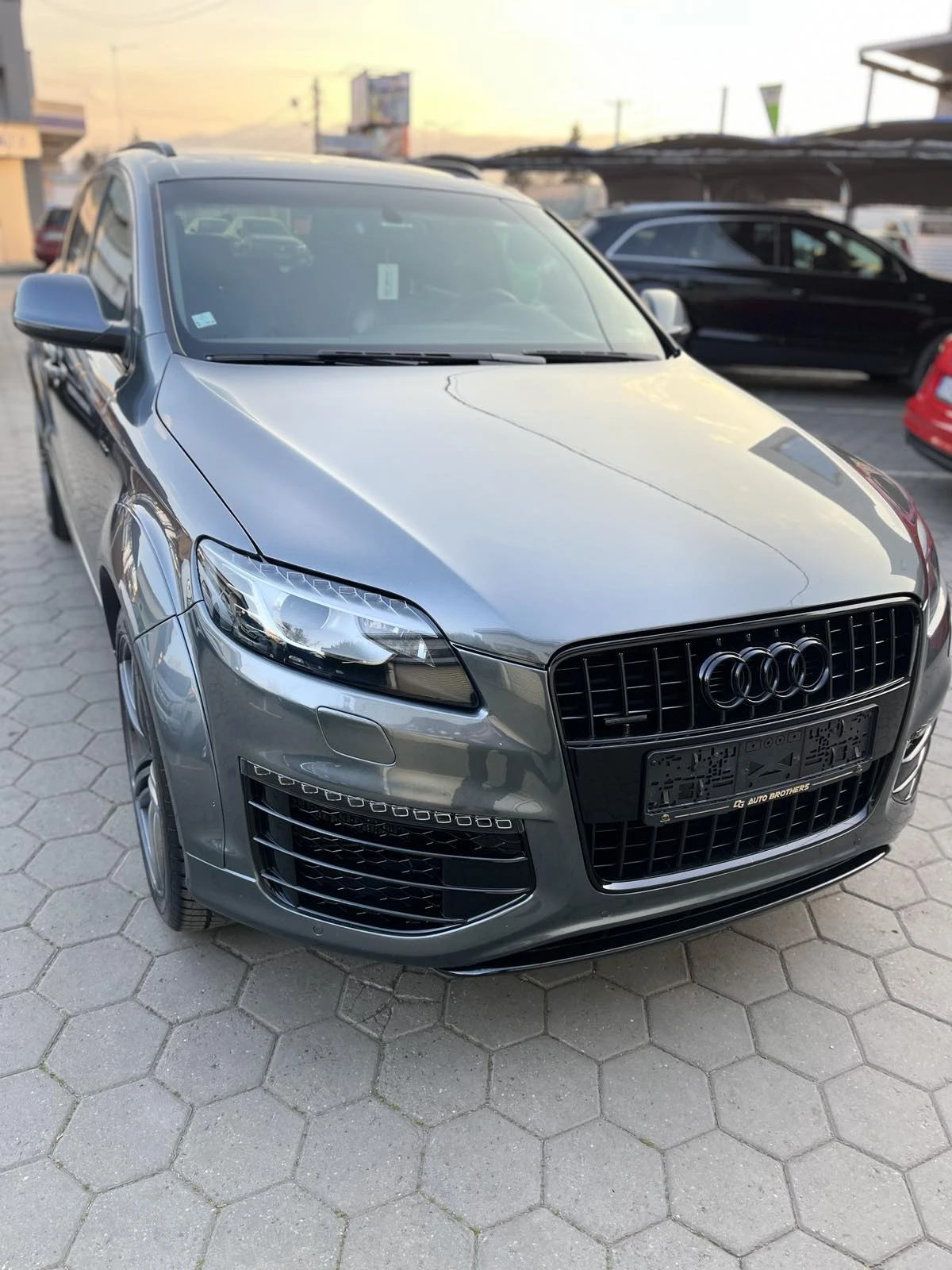 Audi Q7 W12/3.0d/8g/FULL PACKET/ПАНО+ КАМЕРА+ 7 места, снимка 3 - Автомобили и джипове - 53864110