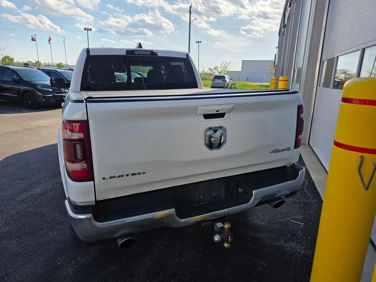 Dodge RAM 1500  Limited /360/DIS/HUD/АВТОКРЕДИТ , снимка 4 - Автомобили и джипове - 54678999