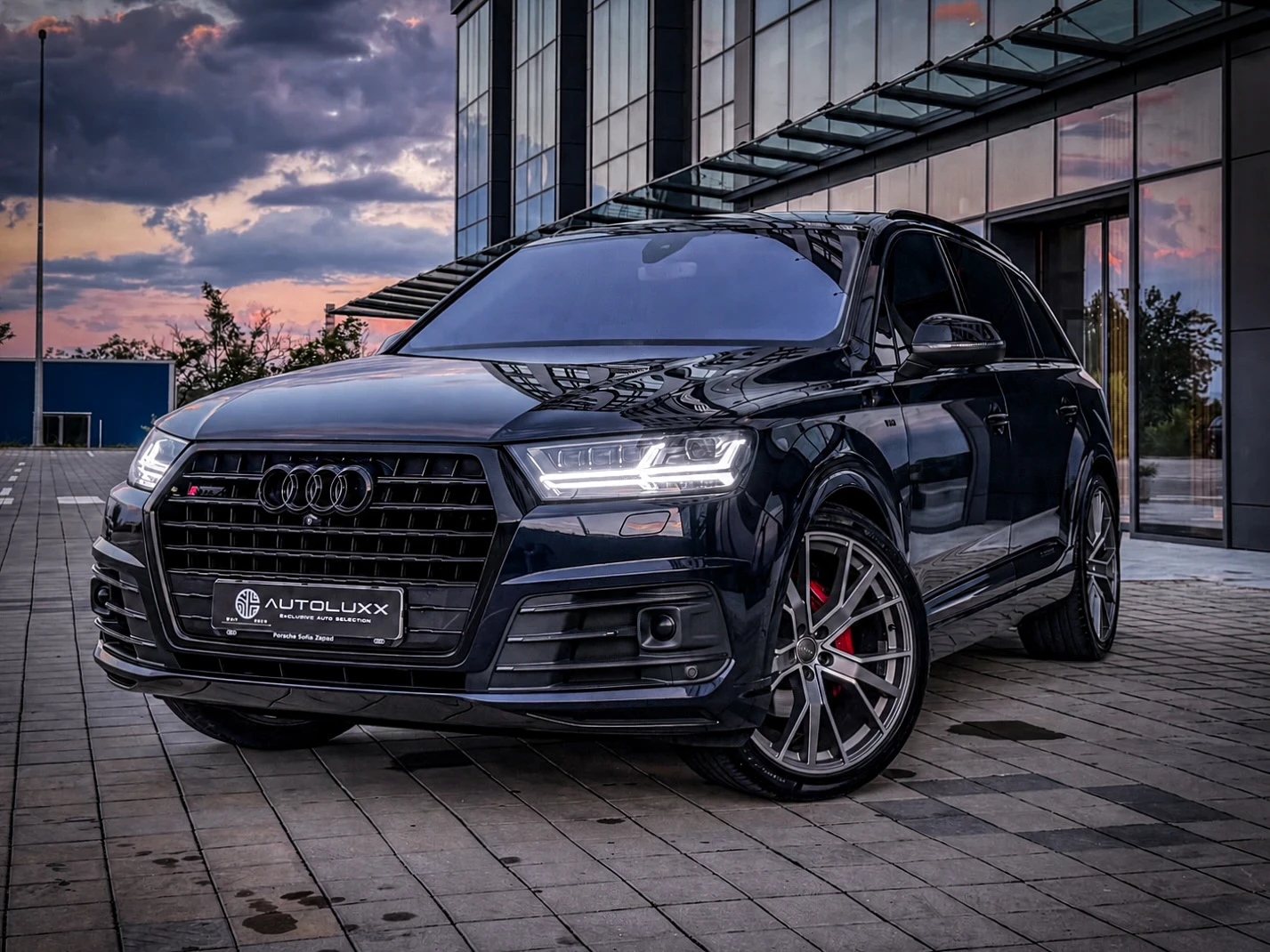 Audi Q7 3.0TDI/SQ7 ABT BLACK/3xTV/360/NIGHT/PANO/FULL MAXX