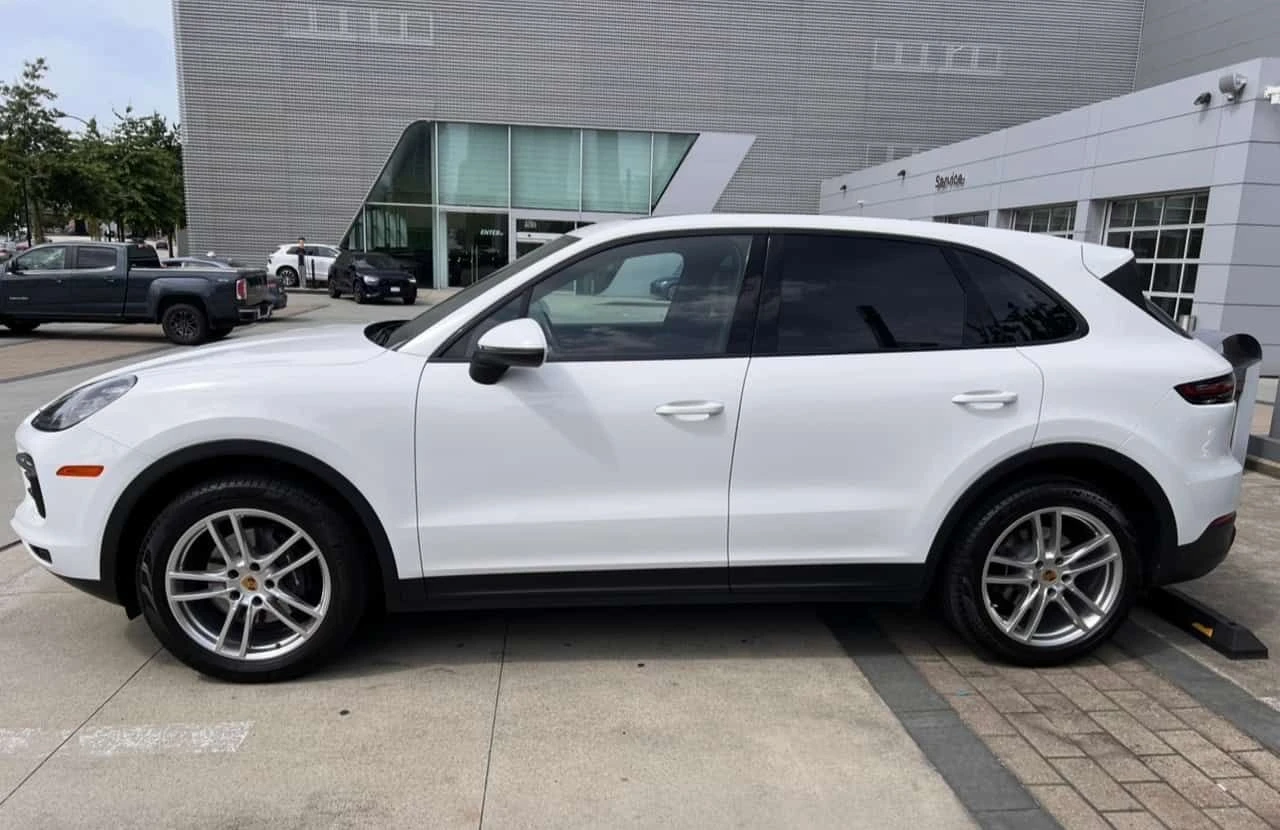 Porsche Cayenne MATRIX / BOSE / CAMERA / CARFAX / АВТОКРЕДИТ , снимка 2 - Автомобили и джипове - 55613864