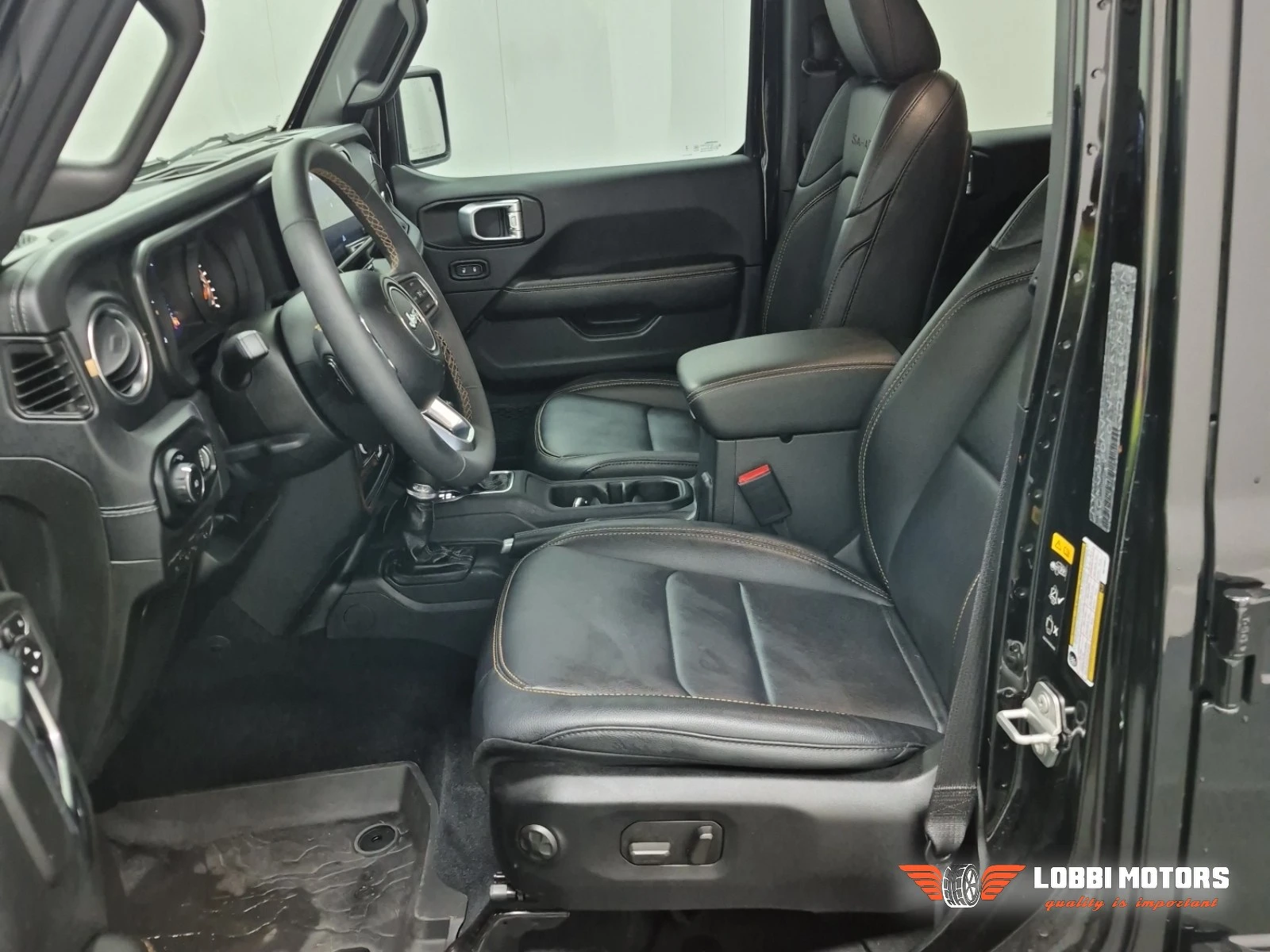 Jeep Wrangler, снимка 5 - Автомобили и джипове - 56069144