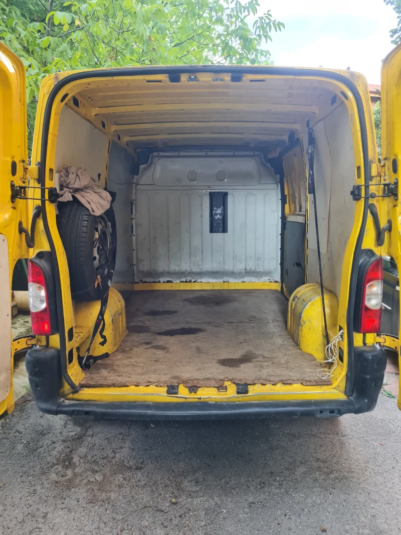 Renault Master, снимка 2 - Бусове и автобуси - 51284305