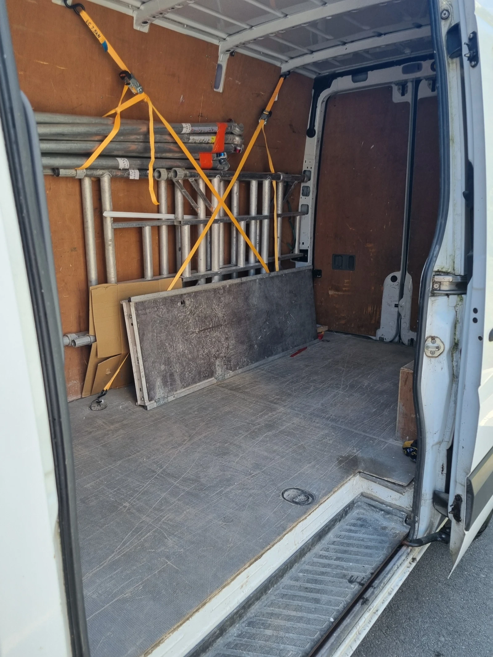 Mercedes-Benz Sprinter, снимка 13 - Бусове и автобуси - 56120699