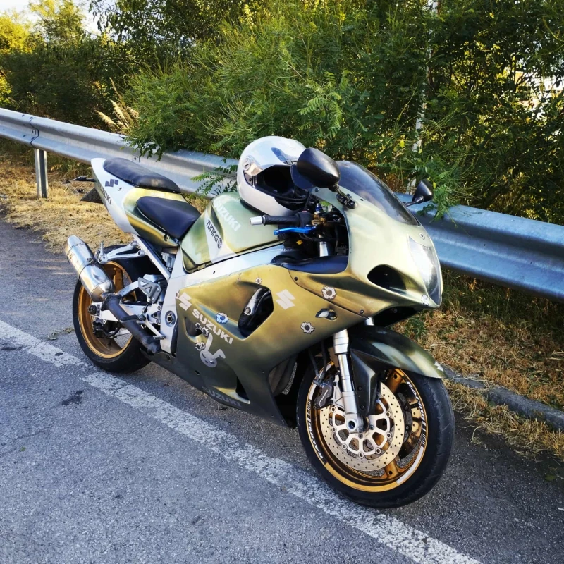 Suzuki Gsxr 750 USA, снимка 5 - Мотоциклети и мототехника - 52563849