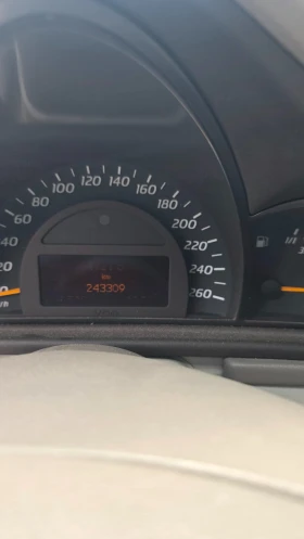Mercedes-Benz C 220 2.2cdi, снимка 11