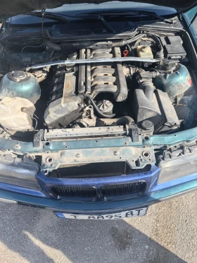 BMW 320, снимка 8