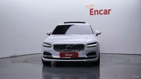 Volvo S90 B6 AWD Ultra Bright* МАСАЖИ* 360* HUD* АВТОКРЕДИТ, снимка 3