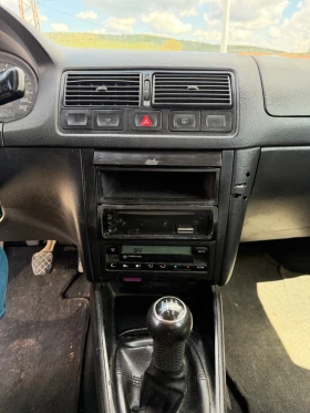 VW Golf 1.9 TDI 101 к.с 2005г - 900 € / 1760.25 лв. - 67655008 11