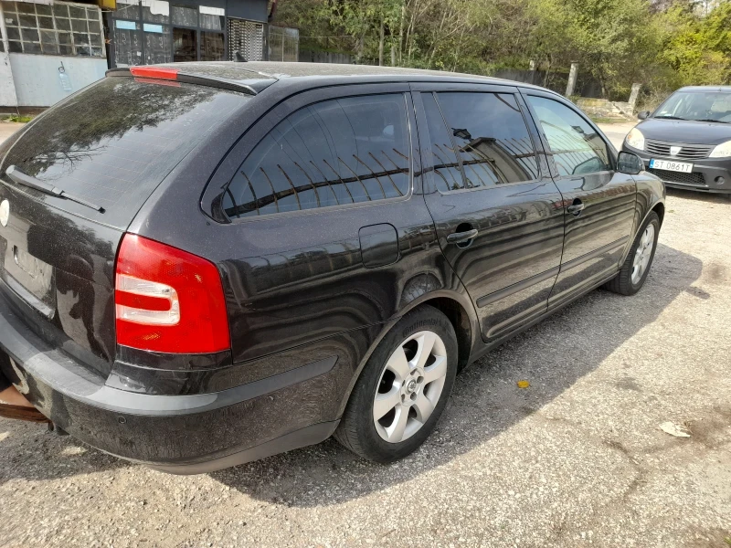 Skoda Octavia Skoda Octavia 2.0, снимка 4 - Автомобили и джипове - 47574591