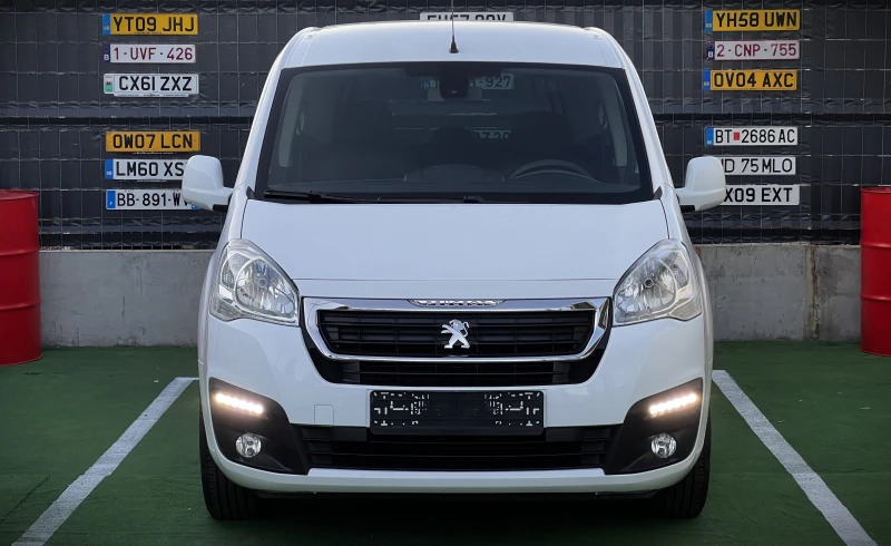 Peugeot Partner Tepee 1.6BlueHDi Автоматик, снимка 2 - Автомобили и джипове - 47644464