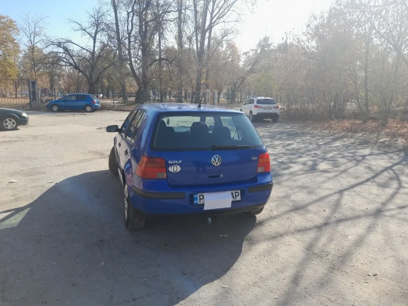 VW Golf 1.9TDI, снимка 3 - Автомобили и джипове - 47911445