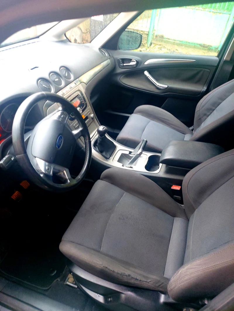 Ford C-max 1.8 , снимка 8 - Автомобили и джипове - 47951808