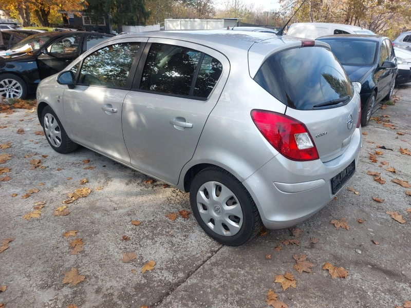 Opel Corsa ECOflex, снимка 11 - Автомобили и джипове - 48026775