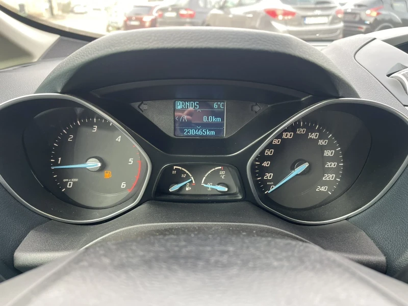 Ford Grand C-Max 2.0d Автомат, снимка 14 - Автомобили и джипове - 49134691