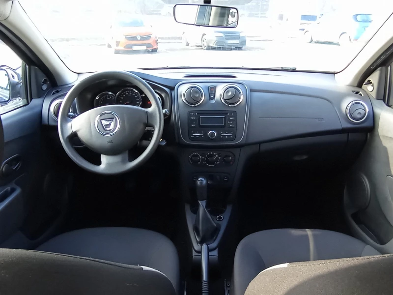 Dacia Logan 1.2 SCe, снимка 9 - Автомобили и джипове - 48719650