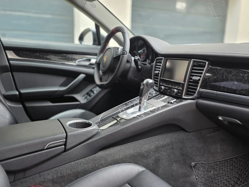 Porsche Panamera Porsche Panamera 3.0 Diesel* CAM* PIANO BLACK* ASS, снимка 15 - Автомобили и джипове - 49762186
