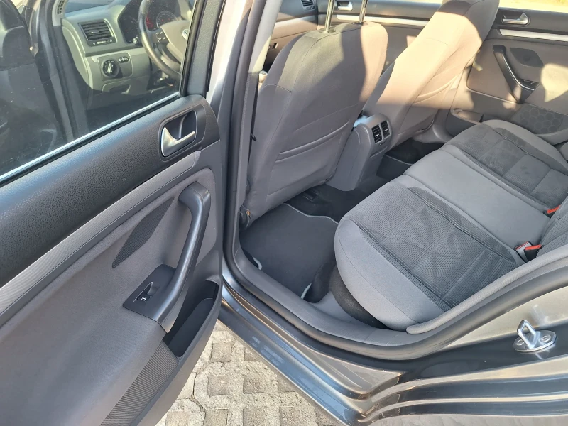 VW Golf 2.0/140кс., снимка 8 - Автомобили и джипове - 52737328