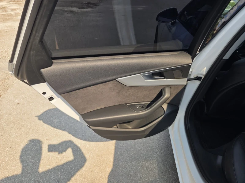 Audi A4, снимка 11 - Автомобили и джипове - 51896494