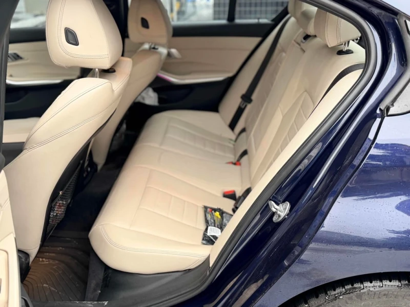 BMW 340 * M340i xDrive * CARFAX * БЕЗ ПЪРВОНАЧАЛНА ВНОСКА, снимка 11 - Автомобили и джипове - 53026020