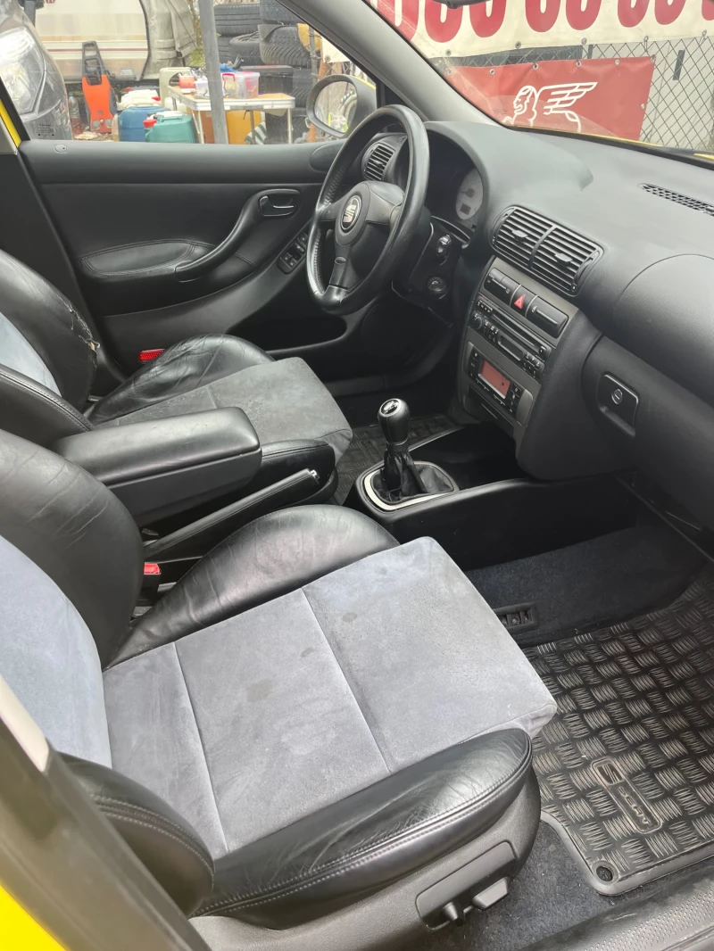 Seat Leon 1.8T FR - SWISS - 216217км, снимка 7 - Автомобили и джипове - 53466250