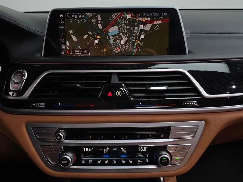 BMW 730 Ld xDrive M Sports - САМО 30% АВАНС, снимка 14 - Автомобили и джипове - 55845254