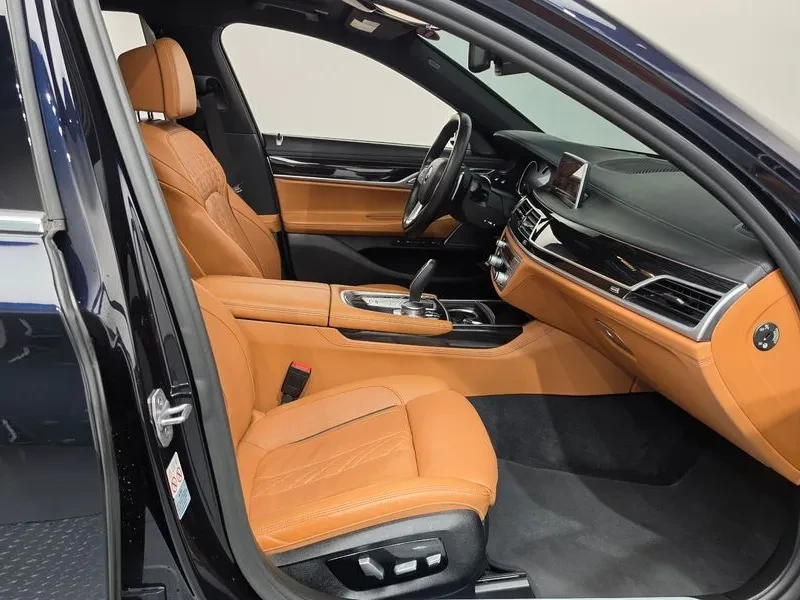 BMW 730 Ld xDrive M Sports - САМО 30% АВАНС, снимка 11 - Автомобили и джипове - 55845254