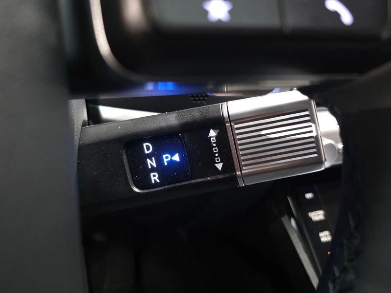 Hyundai Grandeur 2.5 Automatic, снимка 8 - Автомобили и джипове - 56027975