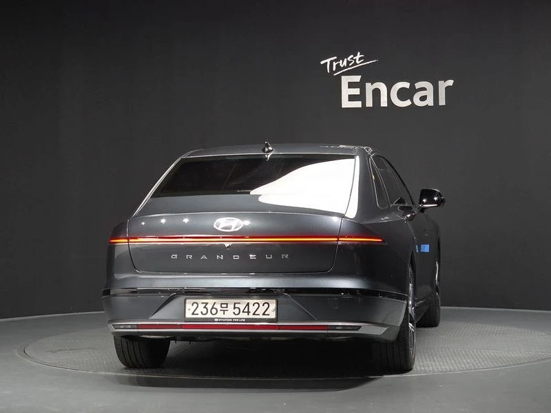 Hyundai Grandeur 2.5 Automatic, снимка 4 - Автомобили и джипове - 56027975