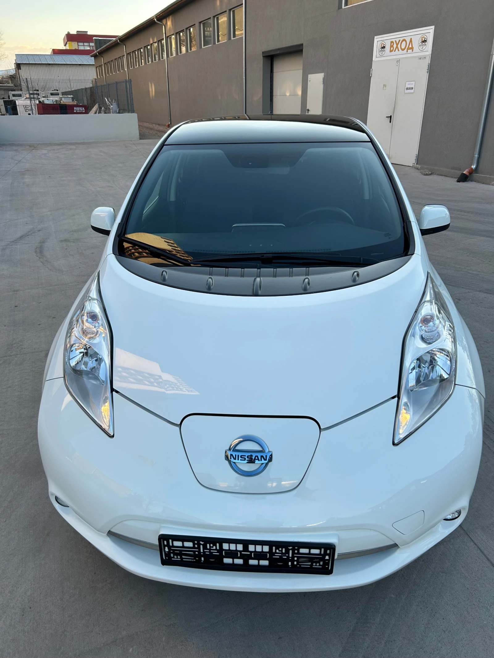 Nissan Leaf  30kW 109 2017 FaceLift | Mobile.bg   11