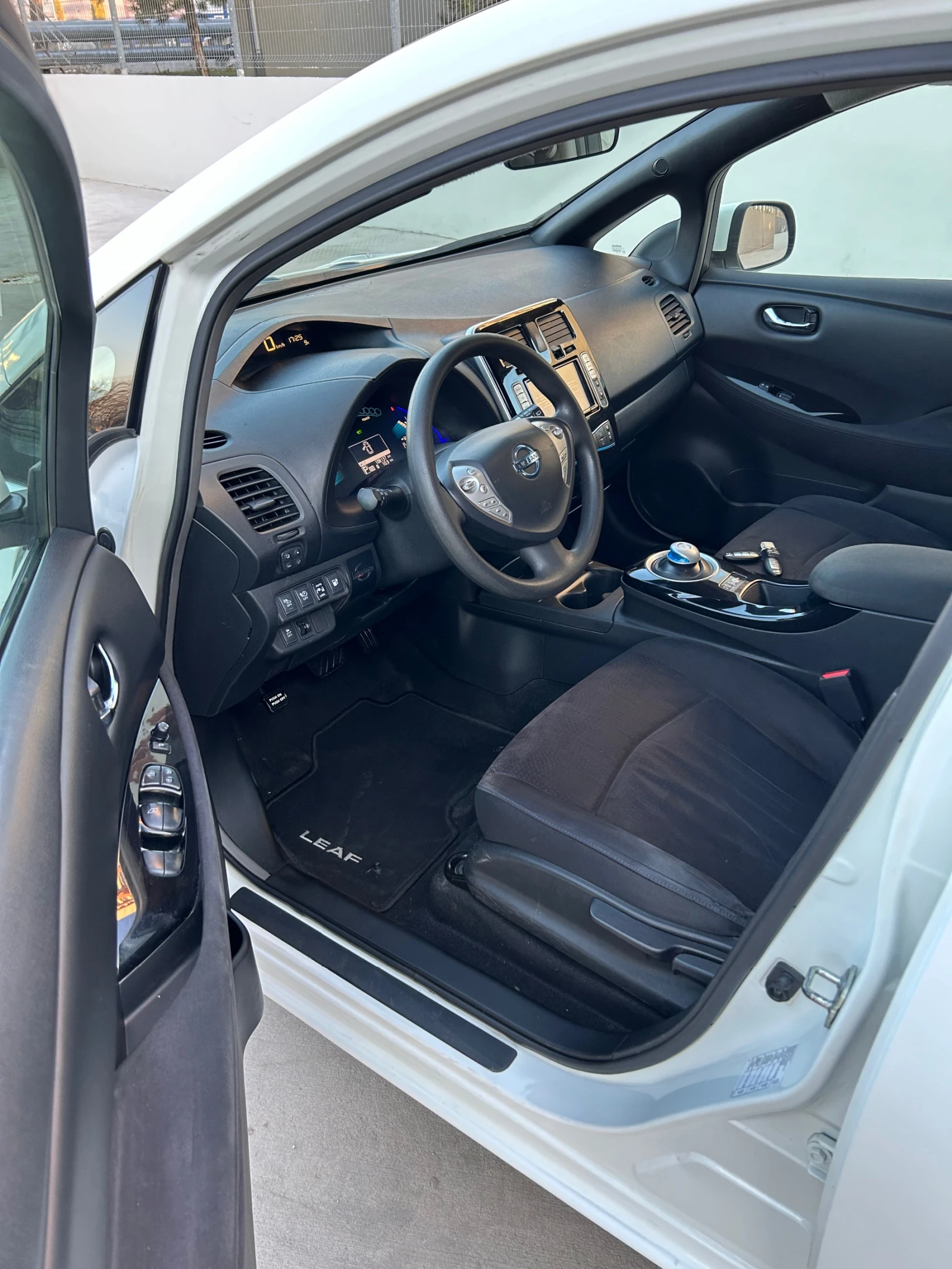 Nissan Leaf  30kW 109 2017 FaceLift | Mobile.bg   12