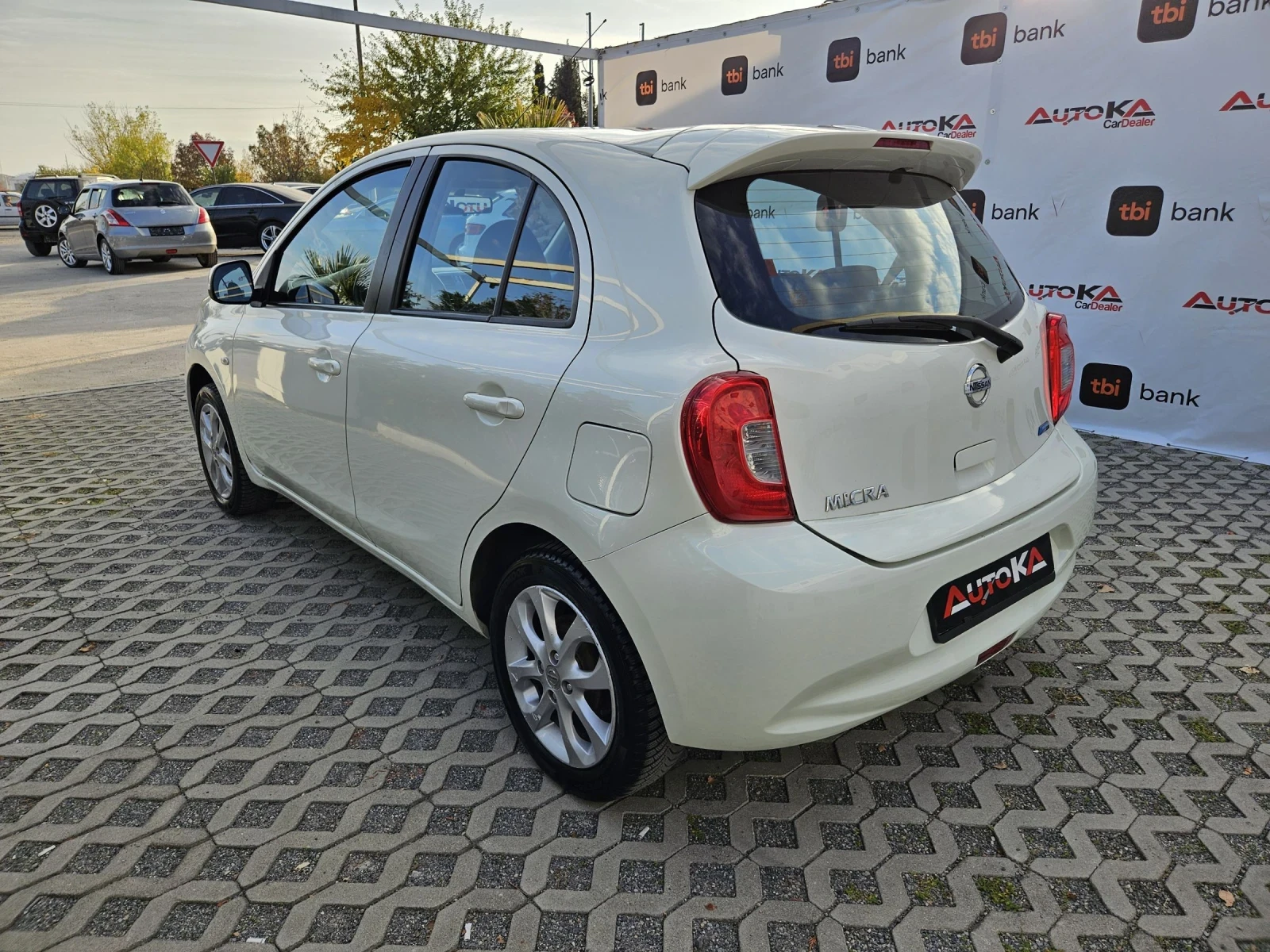 Nissan Micra 1.2i-80кс= ФАБРИЧНА ГАЗ= АВТОПИЛОТ= КЛИМАТИК - изображение 5