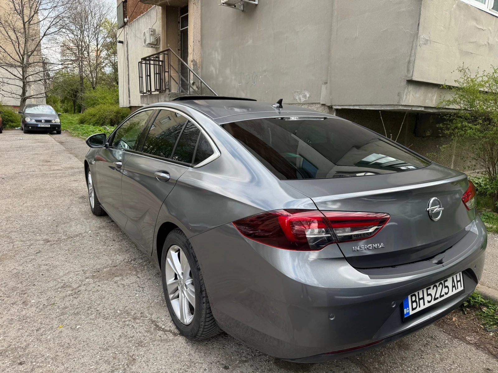 Opel Insignia 1.5 / 165 к.с. - изображение 3