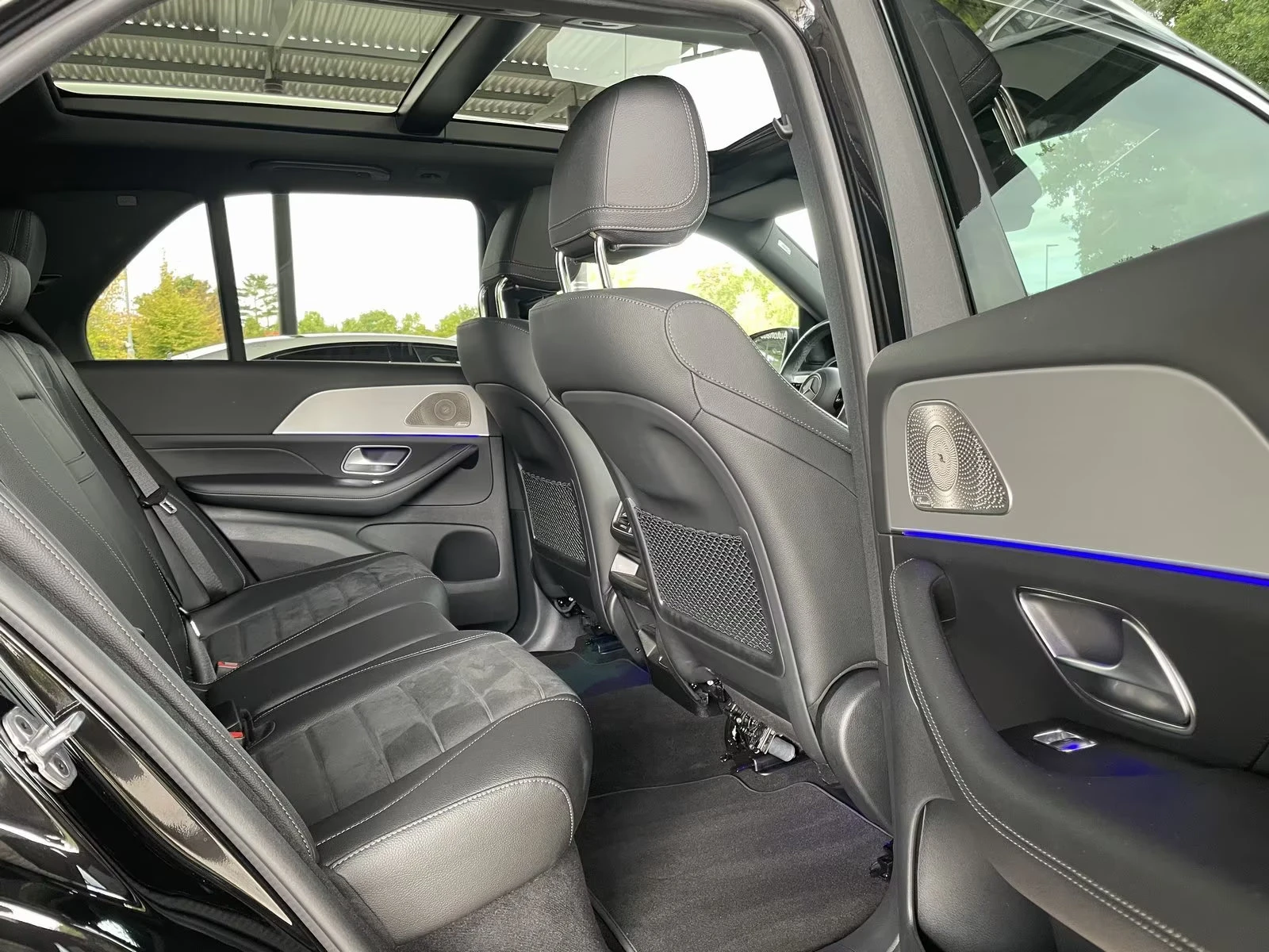 Mercedes-Benz GLE 450 ADVANCED/367HP/AMG/PANO/AHK/BURM/360/MEMO/HUD/410g - изображение 9