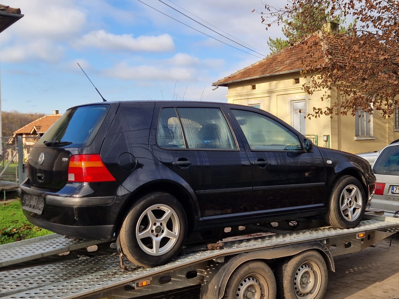 VW Golf 1.9TDI 90к.с. - изображение 4