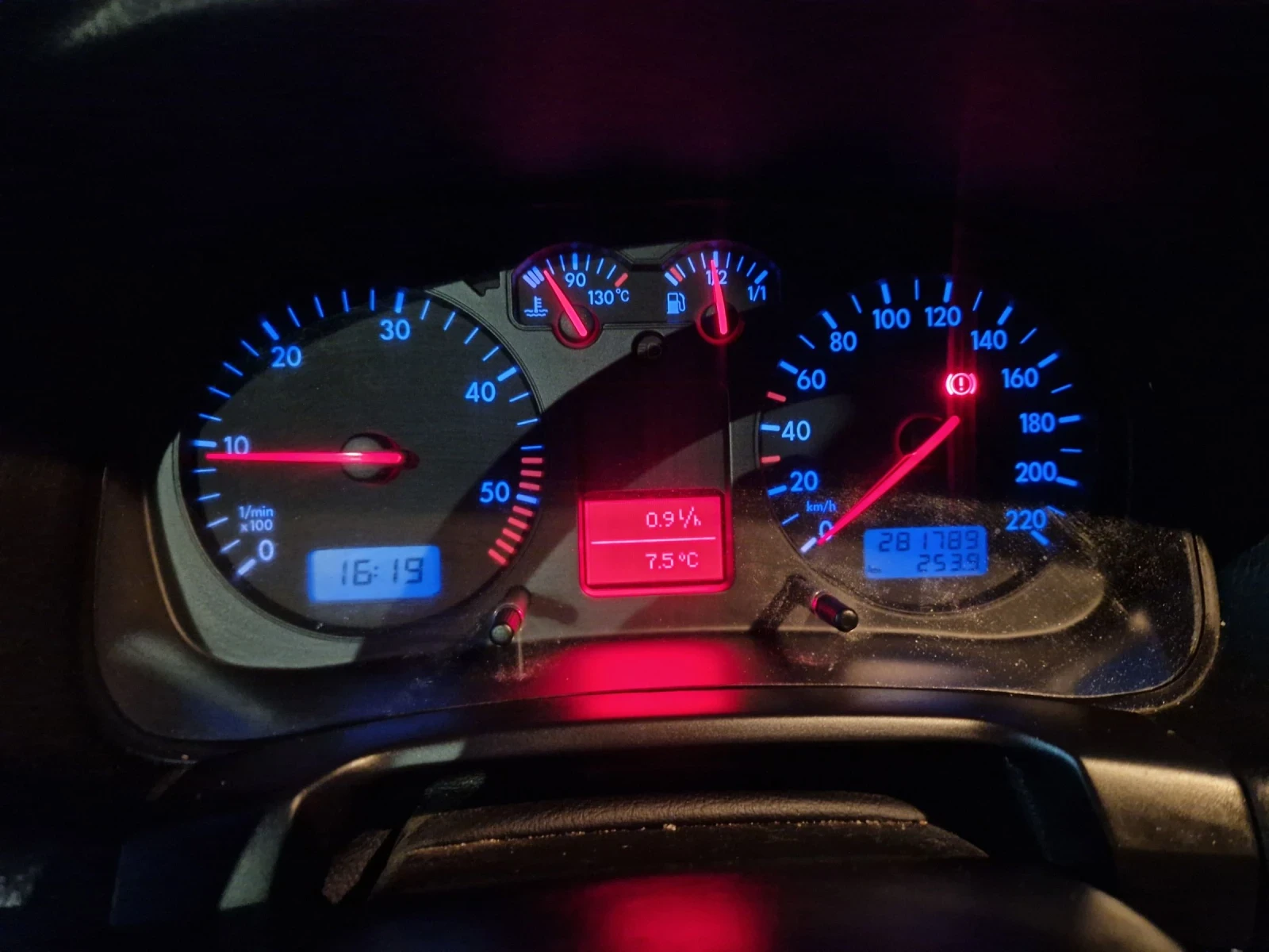 VW Golf 1.9TDI 90к.с. - изображение 8