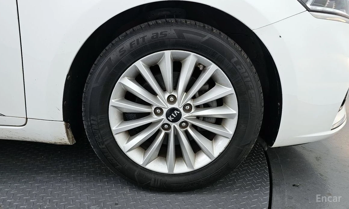 Kia K7  - изображение 5