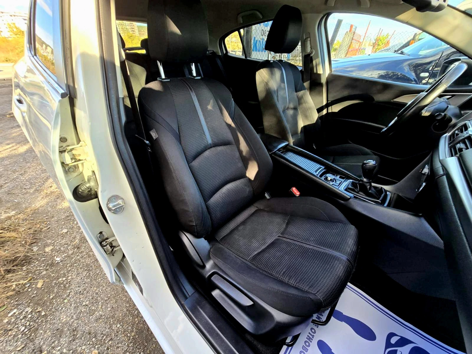 Mazda 3 ��� ������/2.0/SKYACTIVE | Mobile.bg � ����������� 13