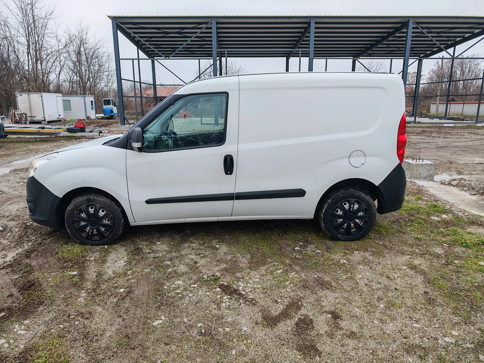 Opel Combo 1.3 ХЛАДИЛНО  - изображение 3