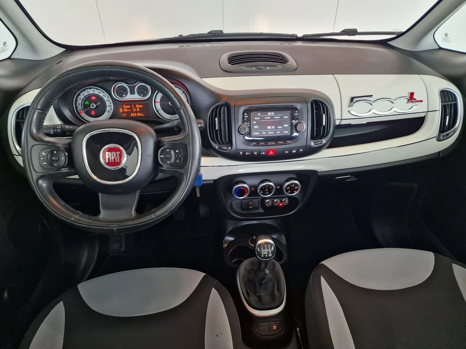 Fiat 500L 1.3  84kc EURO 5B, снимка 12 - Автомобили и джипове - 53710569