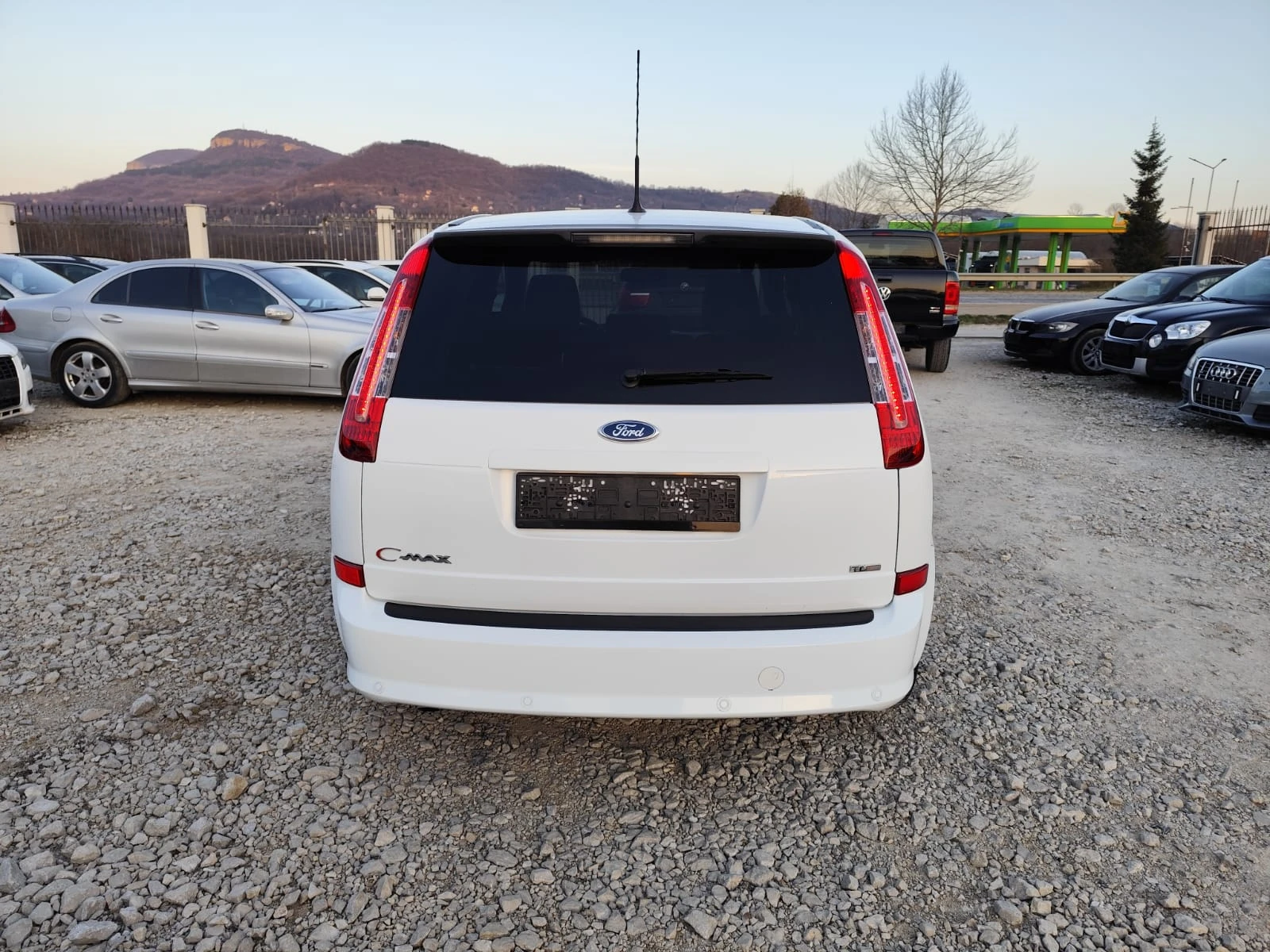Ford C-max 1.6 дизел 90 коня, снимка 6 - Автомобили и джипове - 53837636